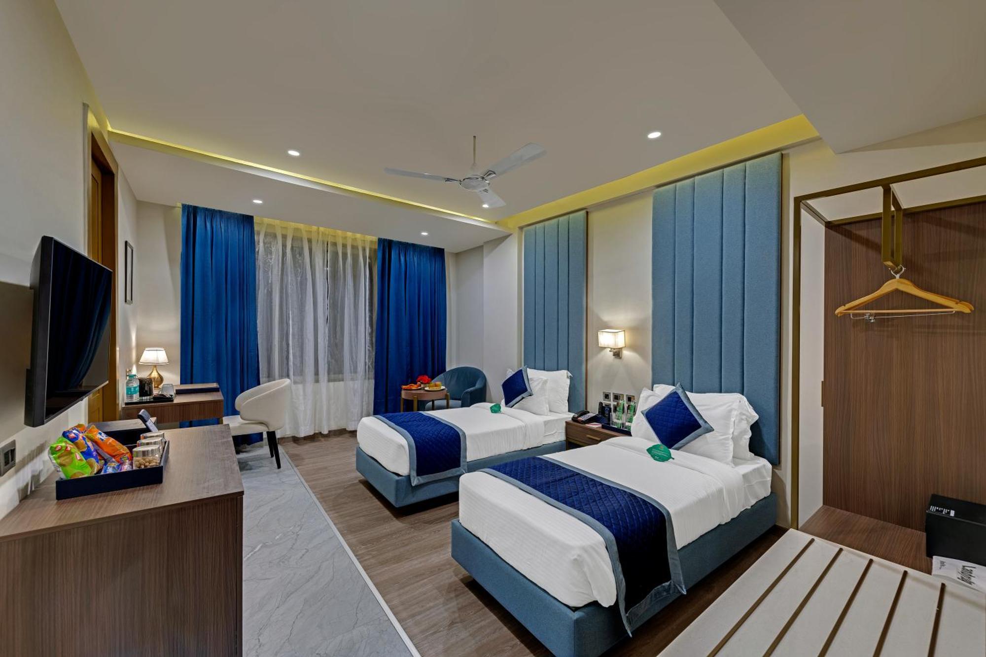 Click Collection Grand Gateway พาราณสี ภายนอก รูปภาพ